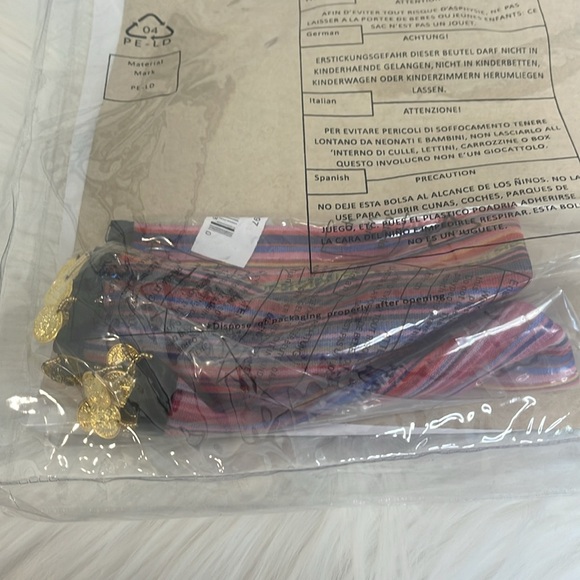 ❗️SOLD❗️NEW! LEG AVENUE GYSPY COSTUME SIZE SMALL - Picture 5 of 9